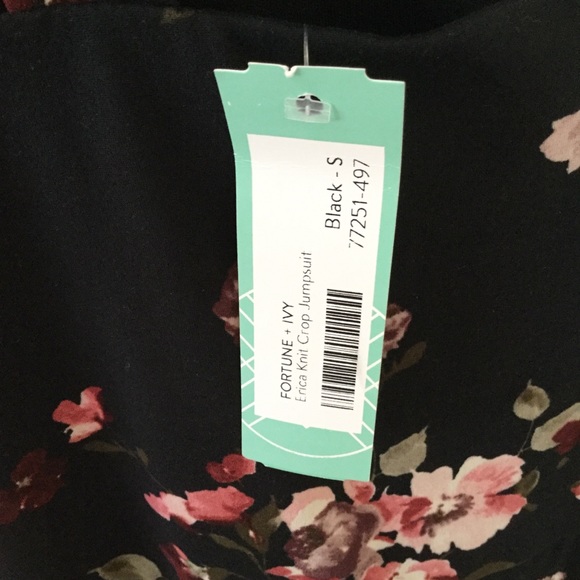 Stitch fix NWT tank black floral jumpsuit in small - Picture 8 of 13